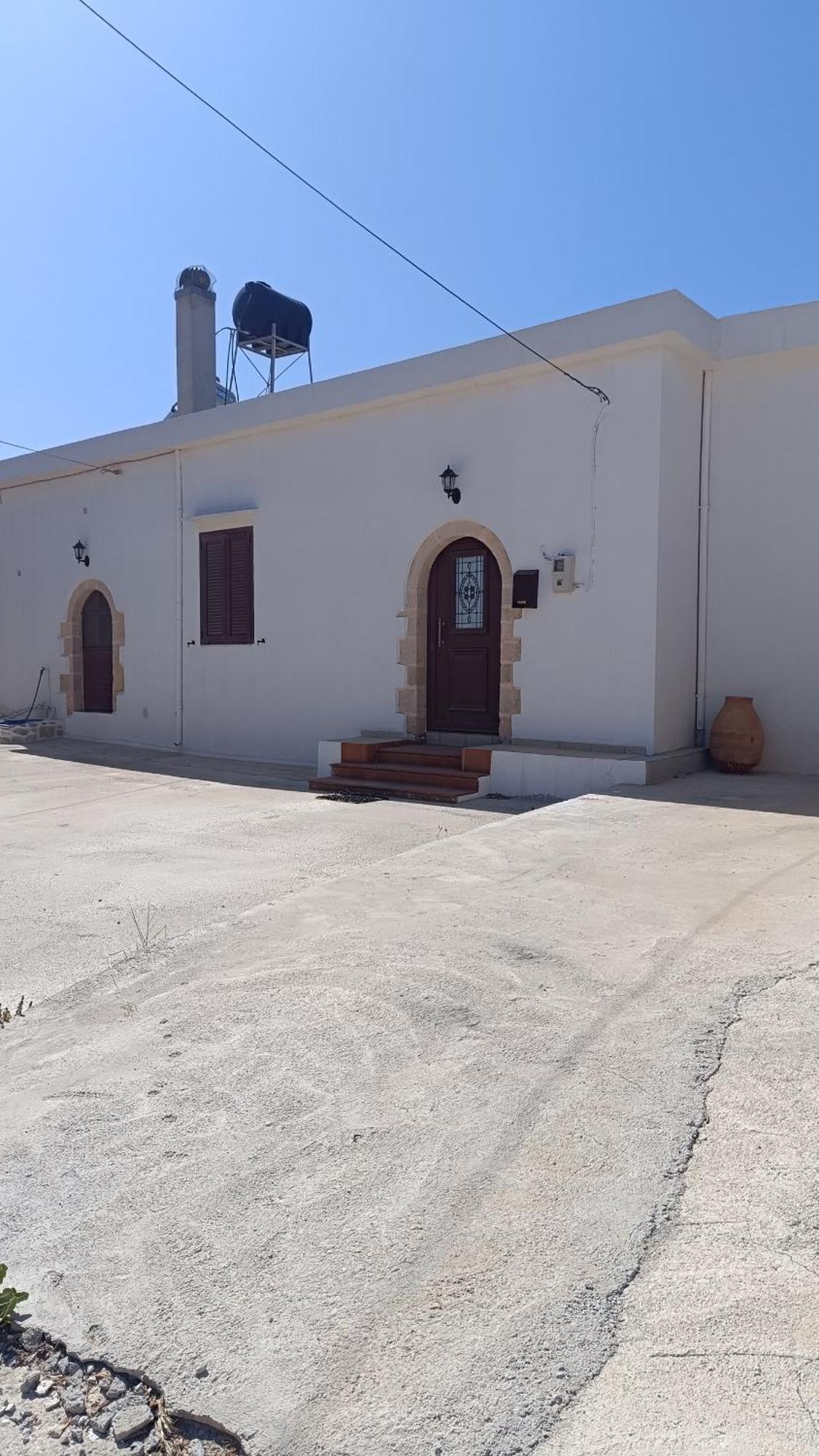 Enastron Vacation House Kissamos Ngoại thất bức ảnh